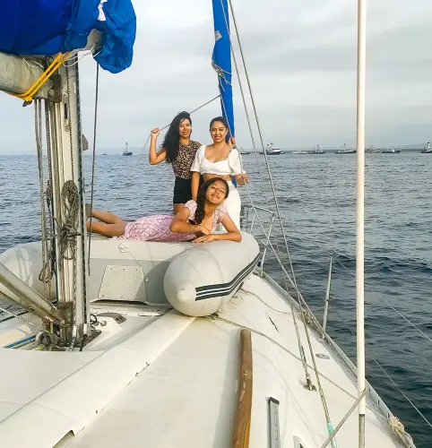 Amigas Chárter Manta